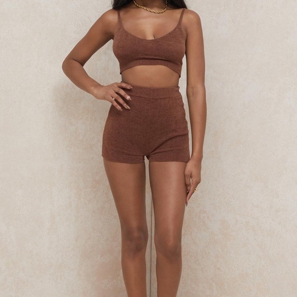 House of CB Women’s Loungewear Chocolate Fluffy Knit High Waisted Shorts Size M - Picture 1 of 7